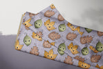 Lade das Bild in den Galerie-Viewer, Supersoft Premium BIO French Terry "Blätterzeit lila" Blätter klein 0,5 m