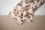Lade das Bild in den Galerie-Viewer, Design "Footballs and Bows" 0,5 m