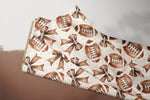 Lade das Bild in den Galerie-Viewer, Supersoft Premium Jersey "Footballs and Bows" 0,5 m