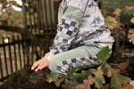 Lade das Bild in den Galerie-Viewer, Supersoft Premium French Terry "Fossilien" groß 0,85 m Rest
