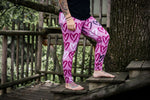 Lade das Bild in den Galerie-Viewer, Lycra "Brush Hearts" Collection
