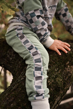 Lade das Bild in den Galerie-Viewer, Supersoft Premium French Terry "Fossilien" groß 0,85 m Rest
