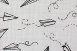 Lade das Bild in den Galerie-Viewer, Musselin Weiß Papierflieger 0,5 m ABVERKAUF

