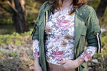 Lade das Bild in den Galerie-Viewer, Supersoft Premium BIO Jersey "Vintage Flowers" groß 0,5 m
