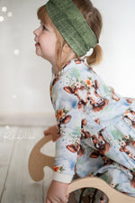 Lade das Bild in den Galerie-Viewer, Design "Blumenkälbchen" COLLECTION 0,5 m
