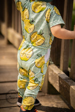 Lade das Bild in den Galerie-Viewer, Supersoft Premium BIO Jersey "Äpfelchen" groß 0,5 m
