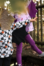Lade das Bild in den Galerie-Viewer, Supersoft Premium BIO Jersey "Spooky Fun" Boy klein 0,5 m
