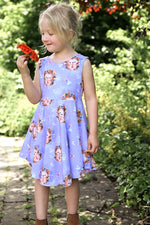 Lade das Bild in den Galerie-Viewer, Design "Flowery Hedgehog" COLLECTION 0,5 m
