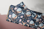 Lade das Bild in den Galerie-Viewer, Supersoft Premium French Terry "Fluttering Deer" midnight 0,5 m
