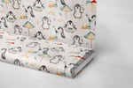 Lade das Bild in den Galerie-Viewer, Premium BIO Jersey "Pete Penguin" 0,9 m Rest

