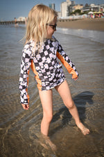 Lade das Bild in den Galerie-Viewer, Lycra "Chessboard Flowers" 0,5 m
