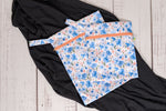 Lade das Bild in den Galerie-Viewer, Wetbag "Tender Flowers spring" klein
