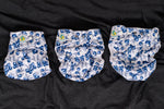 Lade das Bild in den Galerie-Viewer, PUL Überhose "Sketched Blueberries" Onesize

