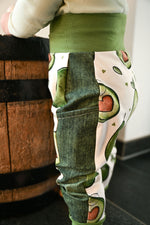 Lade das Bild in den Galerie-Viewer, Design "Nikocado Avocado" COLLECTION 0,5 m
