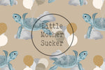 Lade das Bild in den Galerie-Viewer, Premium BIO Jersey "Birthday Turtle" honey 0,5 m
