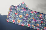 Lade das Bild in den Galerie-Viewer, Supersoft Premium Jersey "Summer Swallows" indigo 0,8 m Rest
