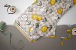 Lade das Bild in den Galerie-Viewer, Supersoft Premium BIO Jersey "Pustezahn und Löwenblume" kariert klein 0,5 m
