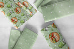 Lade das Bild in den Galerie-Viewer, Supersoft Premium BIO Jersey "Veggie Burger" klein 0,5 m
