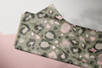 Lade das Bild in den Galerie-Viewer, Supersoft Premium BIO Jersey "LMS Leopard" army groß 0,5 m
