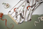 Lade das Bild in den Galerie-Viewer, Webware für Bermudashorts "Little Woodpecker" 0,5 m
