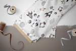 Lade das Bild in den Galerie-Viewer, Frottee Jersey "To the moon" white 0,5 m
