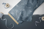 Lade das Bild in den Galerie-Viewer, Design "Delicate Flowers" Denim COLLECTION 0,5 m

