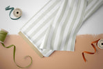 Lade das Bild in den Galerie-Viewer, Frottee Jersey "Spring Bunnies" COLLECTION
