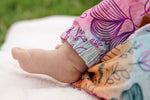 Lade das Bild in den Galerie-Viewer, Design "Flutter Party"
