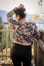 Lade das Bild in den Galerie-Viewer, Premium Wintersweat "Memento Mori" Onyx 0,5 m
