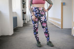 Lade das Bild in den Galerie-Viewer, Lycra "Vintage Flowers" delicate COLLECTION
