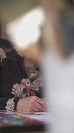 Laden und Abspielen von Videos im Galerie-Viewer, Premium BIO Jersey "Jules Flowers" 0,5 m
